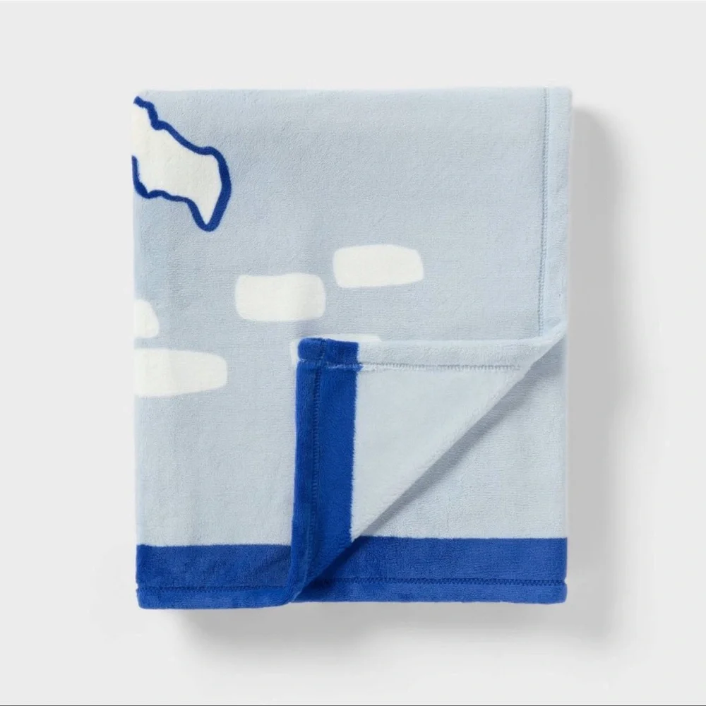 Blue Throw Blanket with Dog Design